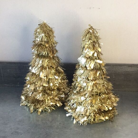 Two gold Christmas tree cones table decor Xmas decorations winter - Picture 1 of 4